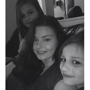 Meet your Posher, Josaya